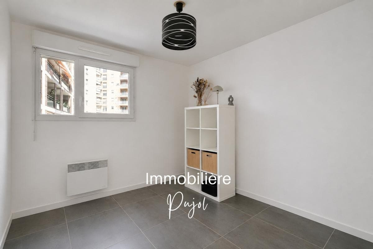 Périer/Rouet - T4 meublé, climatisé avec terrasse et garage – photo 8