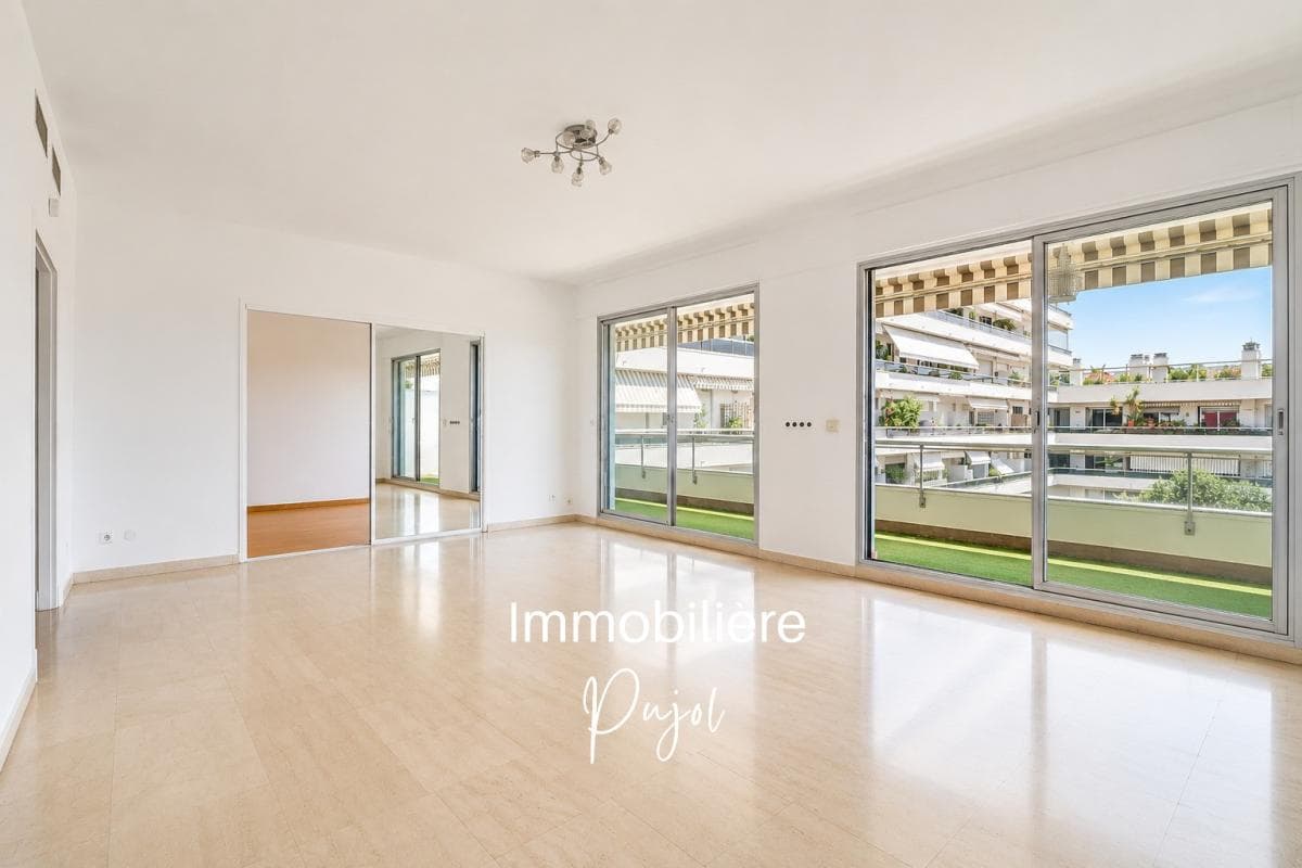 Bagatelle/ St giniez 13008 - T3 climatisé avec terrasse, cave et double parking extérieur privatif – photo 2