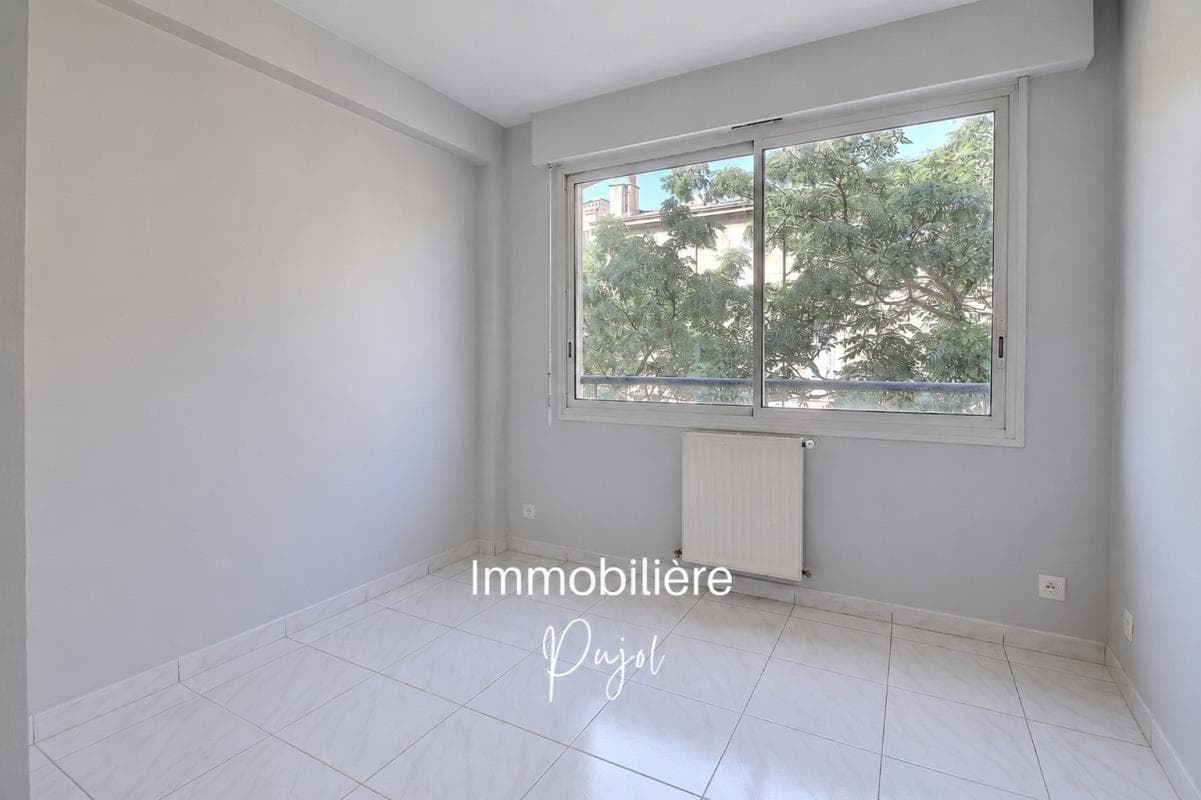 Lodi/Castellane 13006 - T4 meublé  climatisé avec 2 terrasses et une cave – photo 10