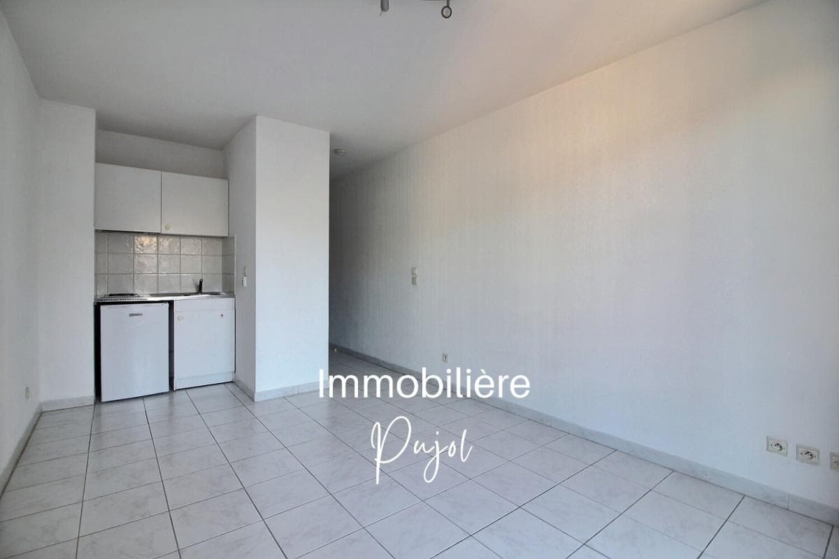 Timone 13005 - Studio avec balcon , proche métro, facs – photo 2