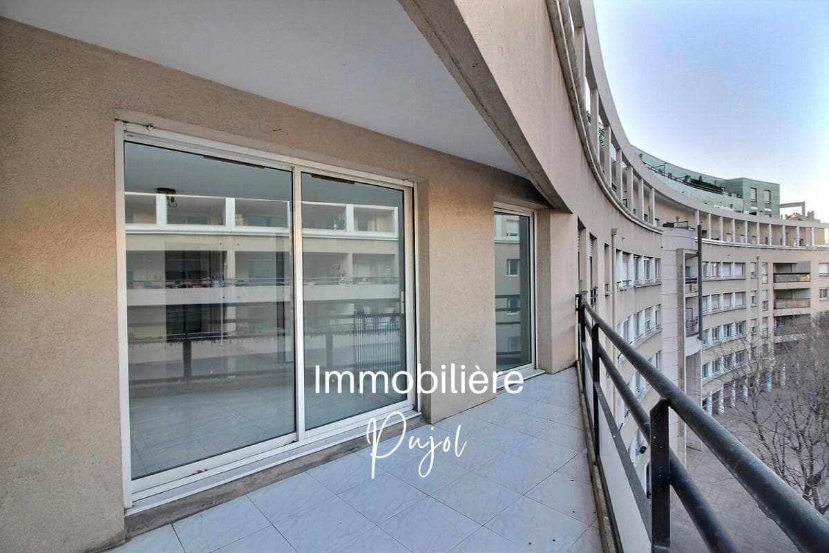 Castellane/Lodi 13006 - T2 avec balcon et parking – photo 1