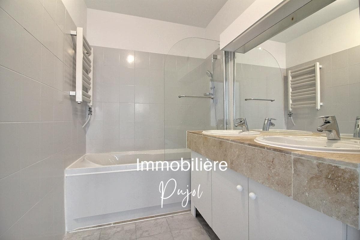 Castellane/Lodi 13006 - T2 avec balcon et parking – photo 8