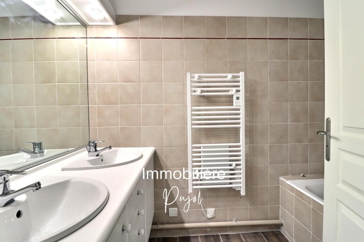 St Giniez 13008 - T3 traversant avec terrasse – photo 9