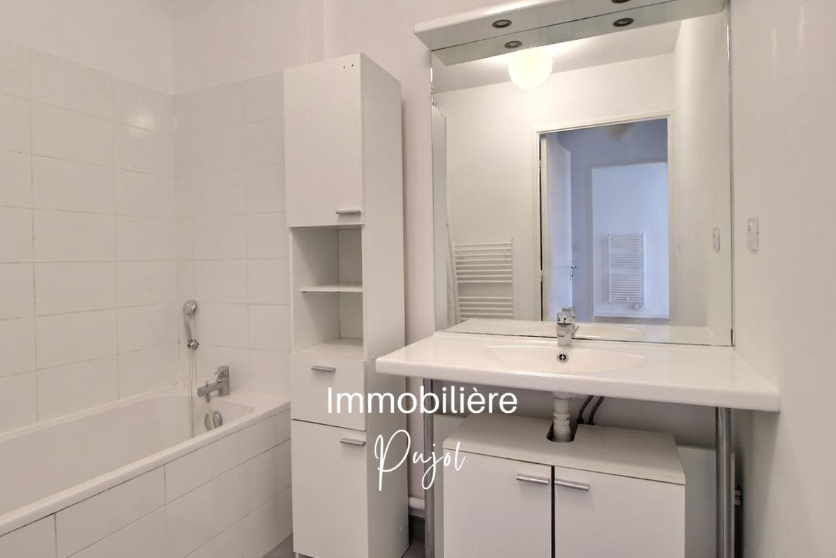 Cabot/Mazargues 13009 - T3 avec terrasse et garage double – photo 7