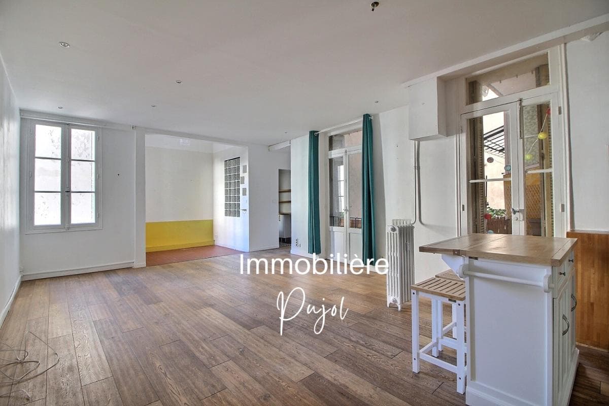 Castellane/Baille 13006 - Appartement T3 de 85 m² au calme – photo 1