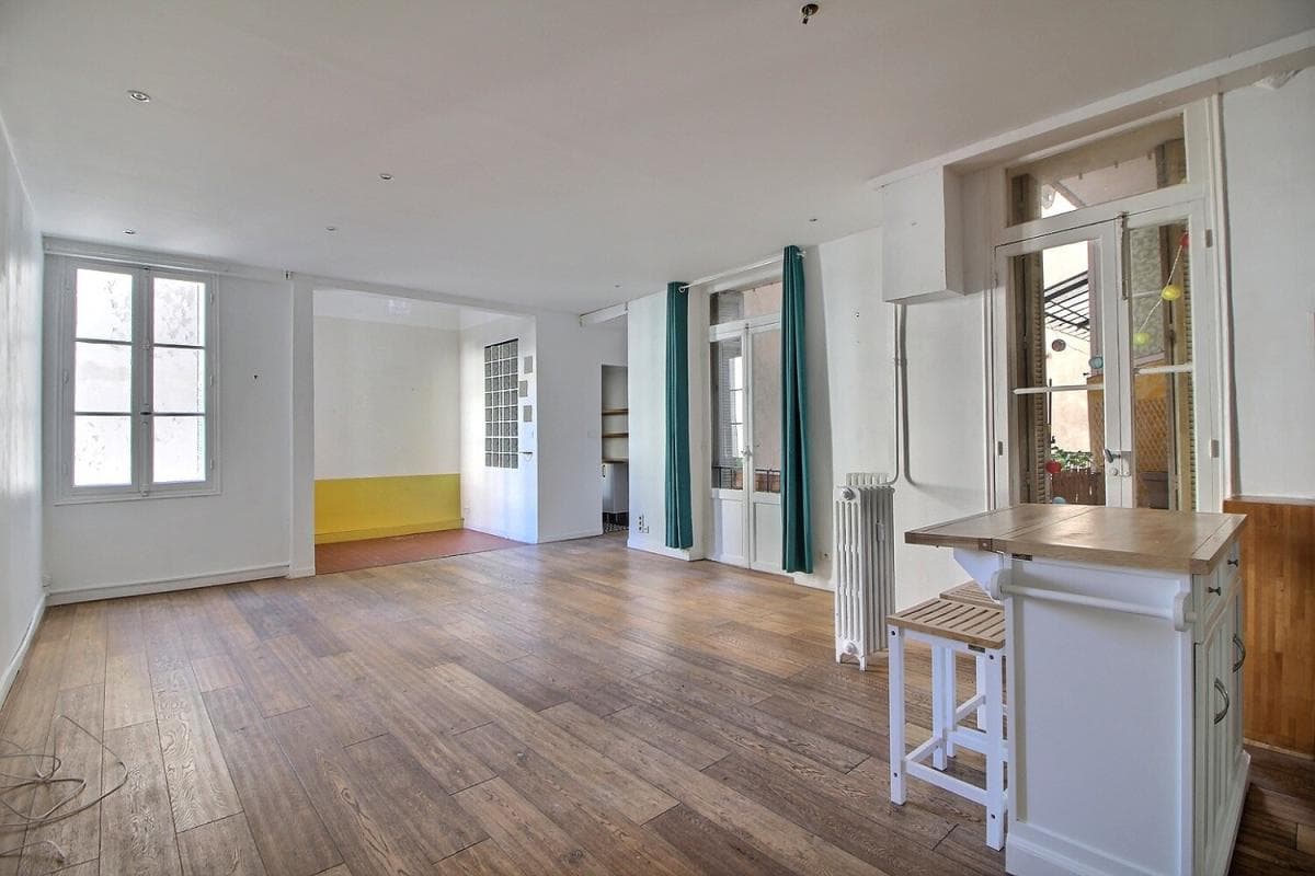 Castellane/Baille 13006 - Appartement T3 de 85 m² au calme – photo 1