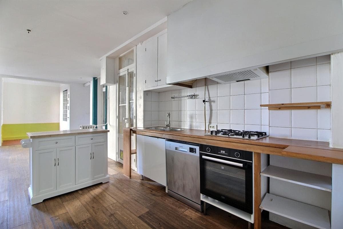 Castellane/Baille 13006 - Appartement T3 de 85 m² au calme – photo 4