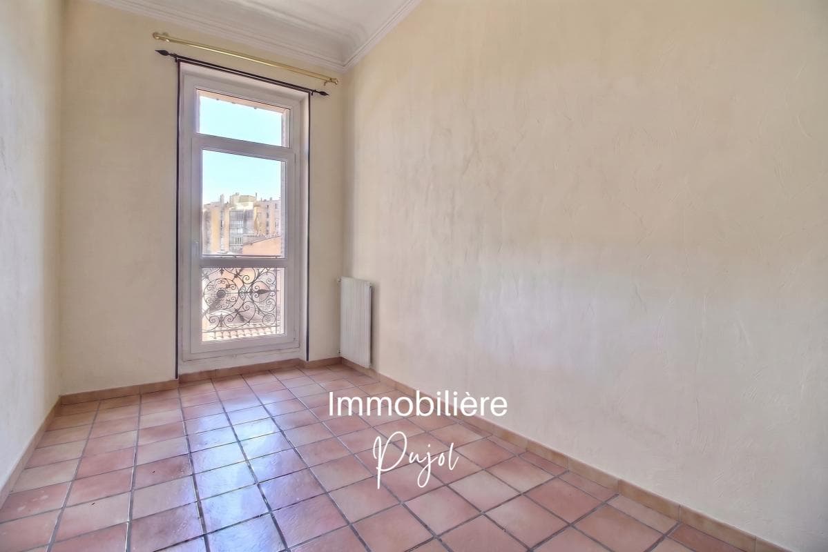 Castellane 13006 - Appartement T3 lumineux avec balcon – photo 7