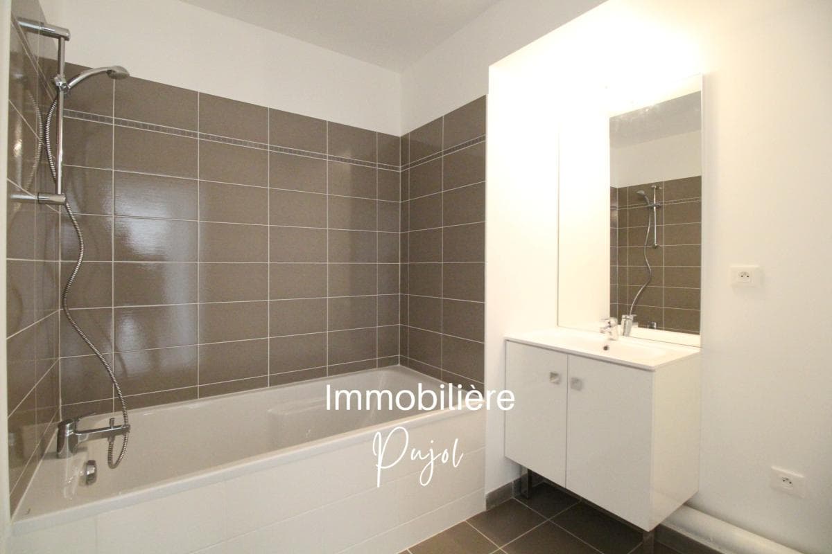 Secteur Plan-de-Cuques/ Les Ambrosis 13380 - Appartement T3 avec terrasse et garage – photo 7