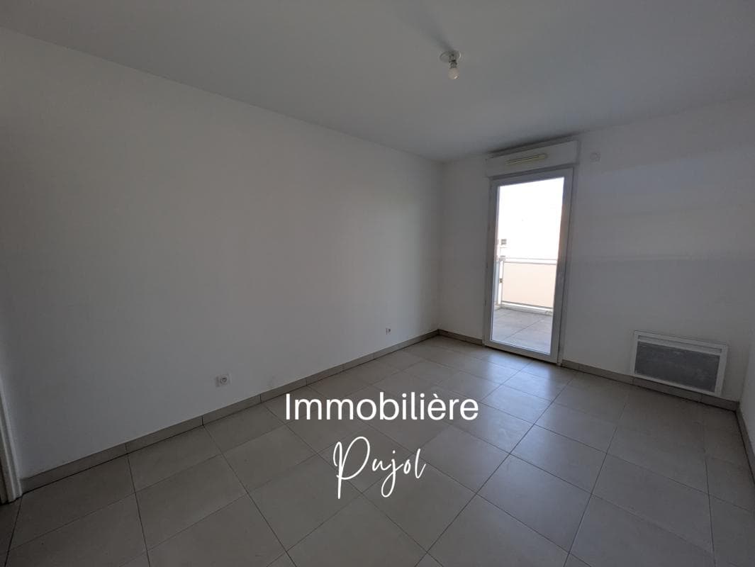 Bonneveine 13008 - Type 2 récent avec terrasse et garage – photo 6