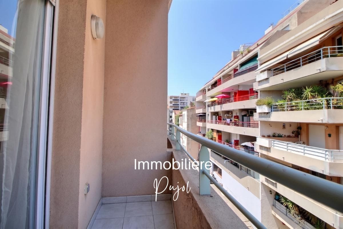 Baille 13005 - studio meublé avec balcon – photo 3