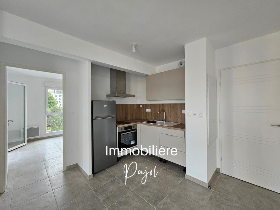 St Loup 13010 – T2 récent et lumineux avec parking et terrasse – photo 3