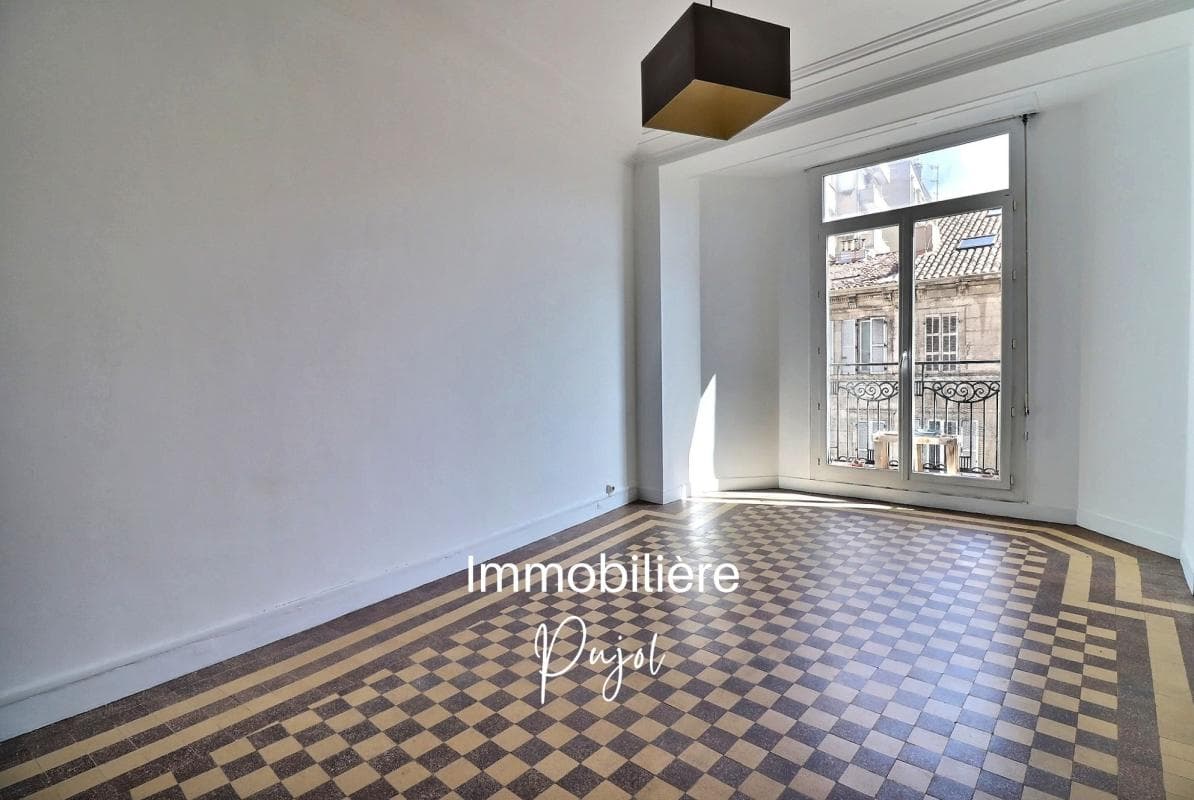 Périer 13008 - Grand T3 lumineux avec terrasse – photo 6