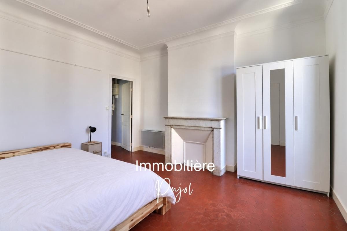 Palais de Justice / Préfecture  13006  : Appartement type 2 traversant et lumineux – photo 5