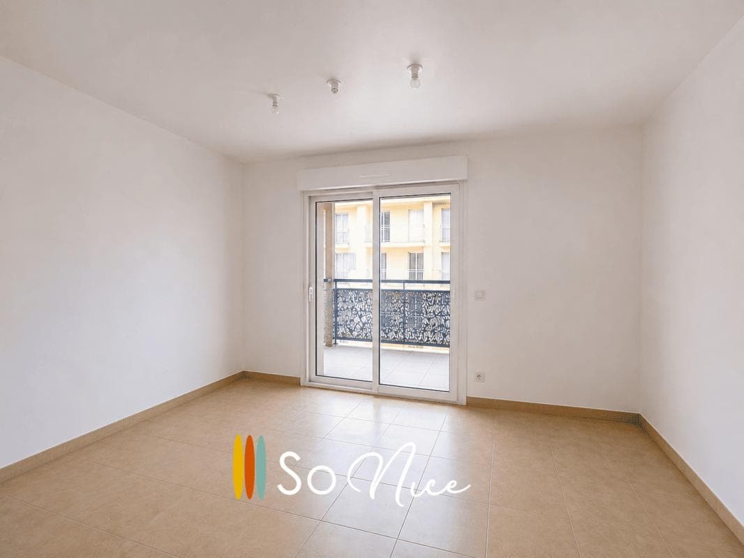 GRAND STUDIO AVEC BALCON VAUBAN – photo 3