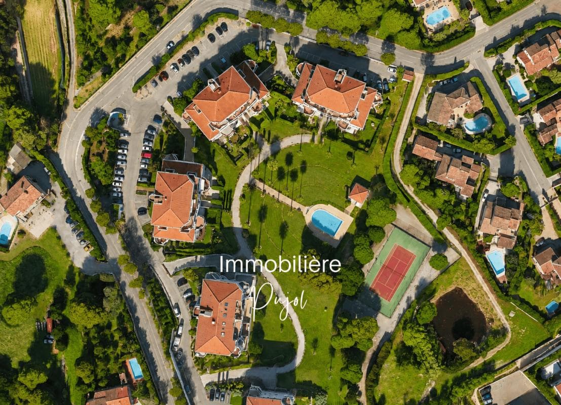 La Ciotat 13600 - T2 avec jardin, garage, cave – photo 9