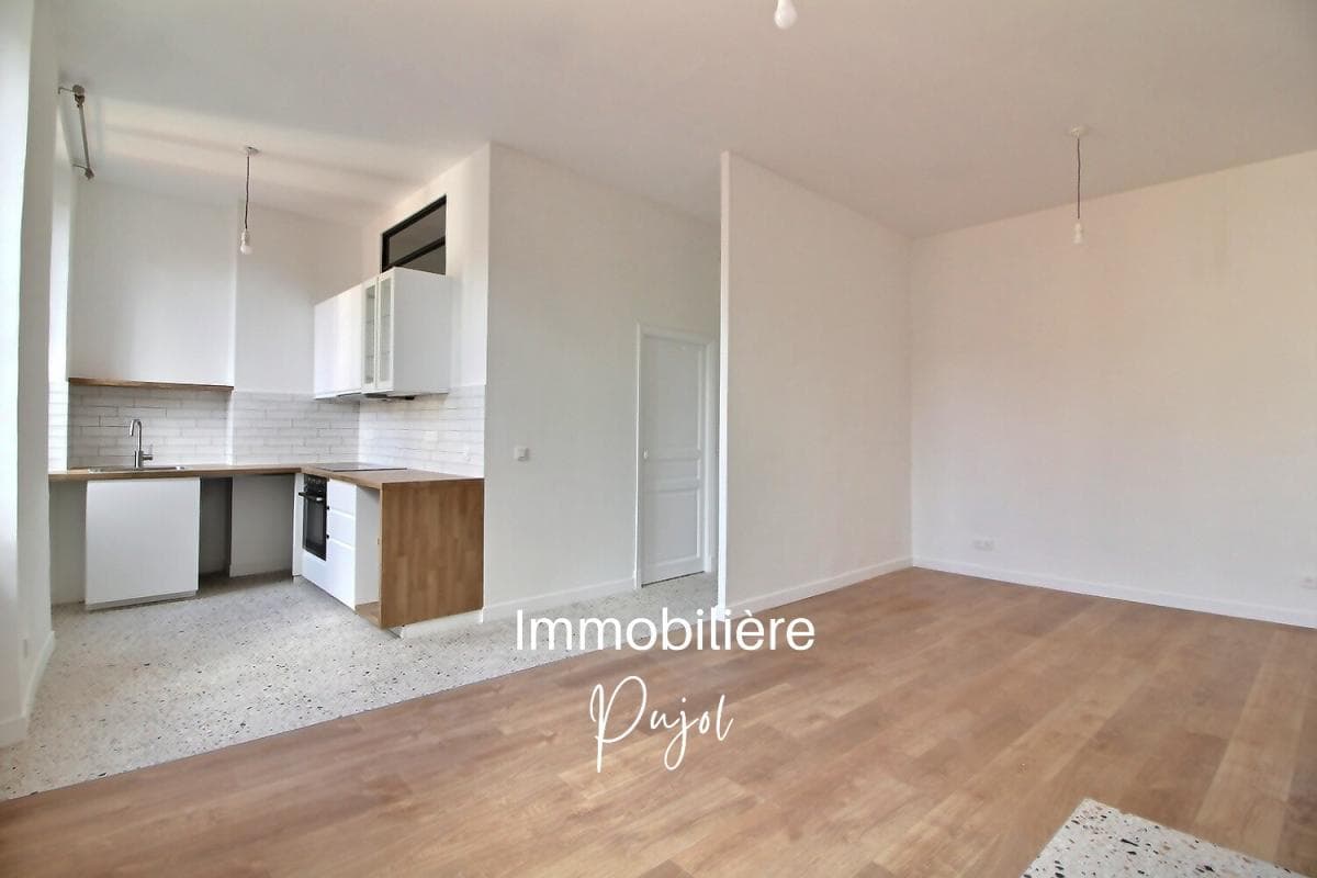 Joliette 13002 - Studio lumineux en étage élevé – photo 5