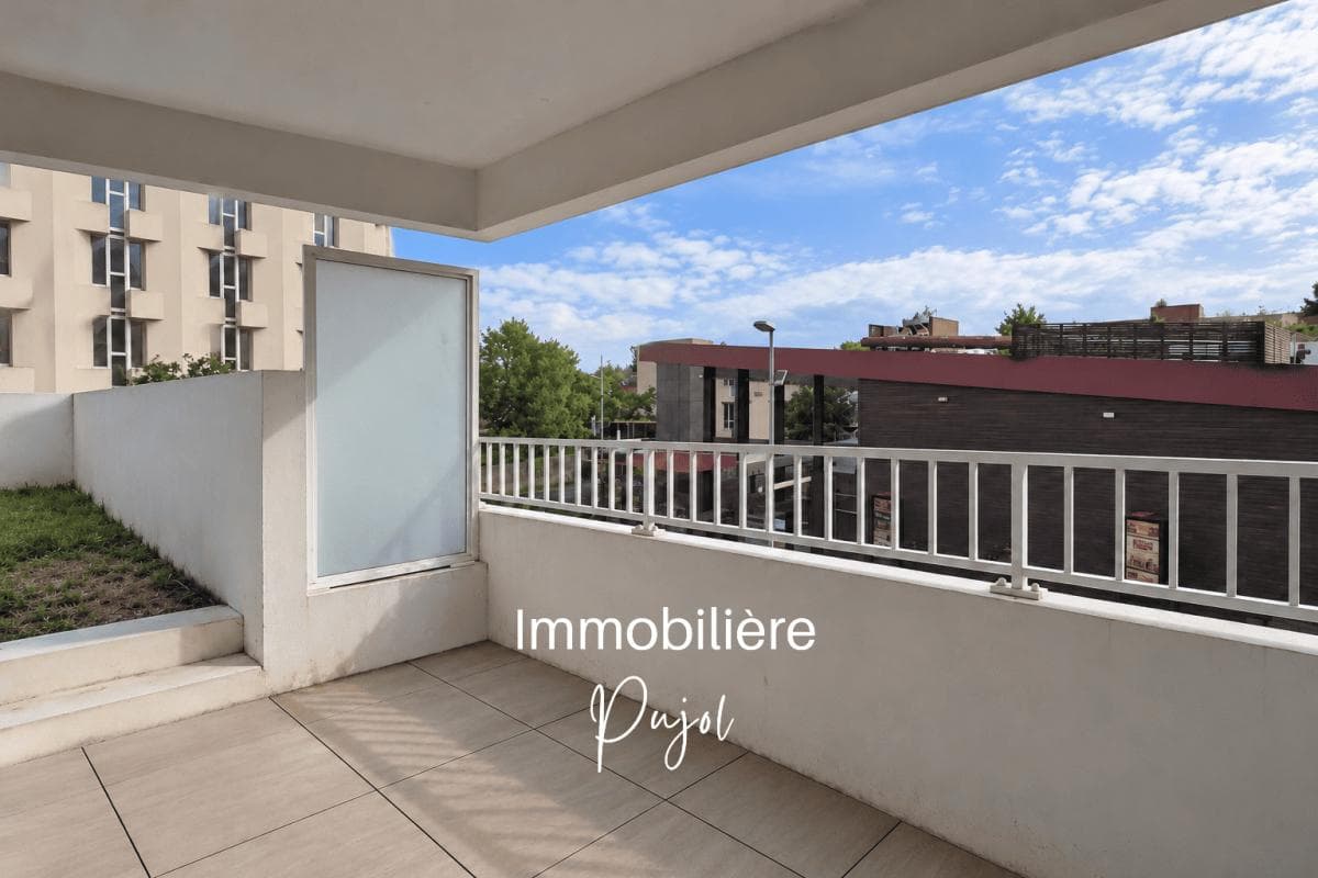 Bonneveine 13008 - T2 climatisé avec jardin et parking – photo 5