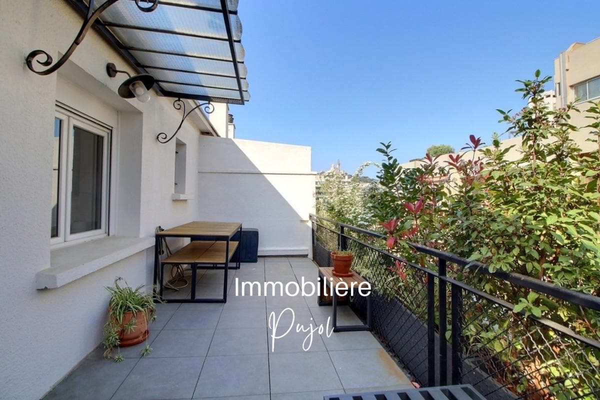 Castellane - T2 meublé climatisé avec terrasse et balcon – photo 1