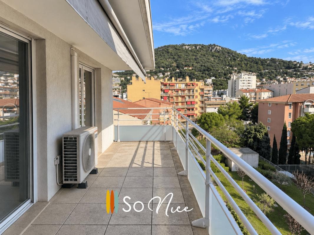 Saint Roch 06300 -T3 avec terrasse en dernier étage – photo 1