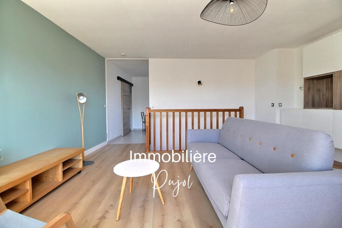 Lodi 13006 - T2 meublé en duplex, climatisé avec terrasse et garage double – photo 3