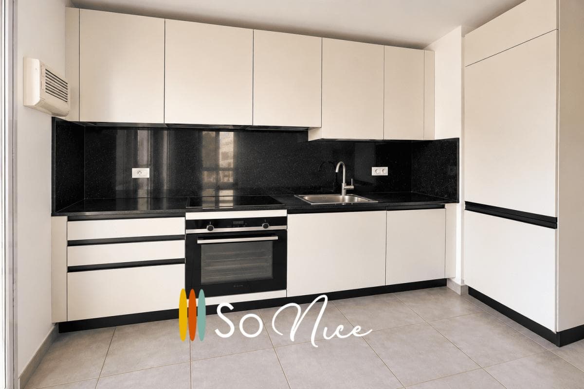 Villeneuve-Loubet 06270 – T3 climatisé avec terrasse, garage privatif et piscine dans la résidence – photo 3