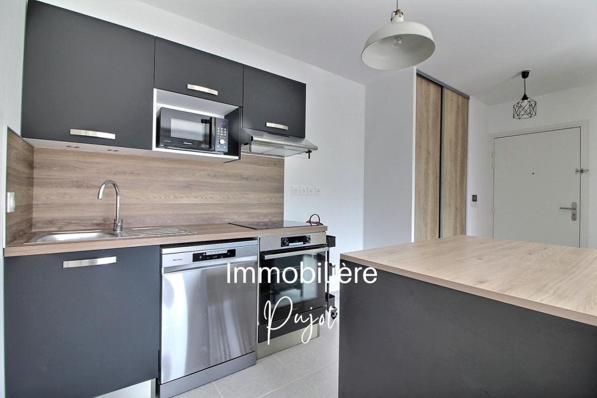 Bonneveine 13008 - T2 meublé avec terrasse et parking – photo 4