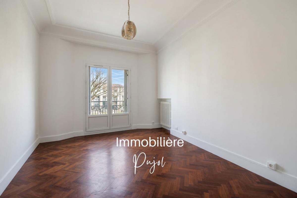 Périer 13008 - T3 avec chambre de service – photo 4