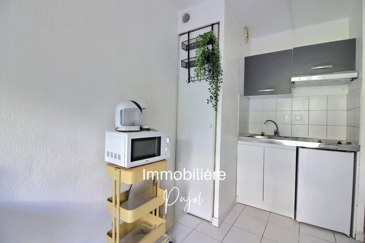 Camas/St Pierre 13005 - Studio meublé lumineux, climatisé avec balcon – photo 2