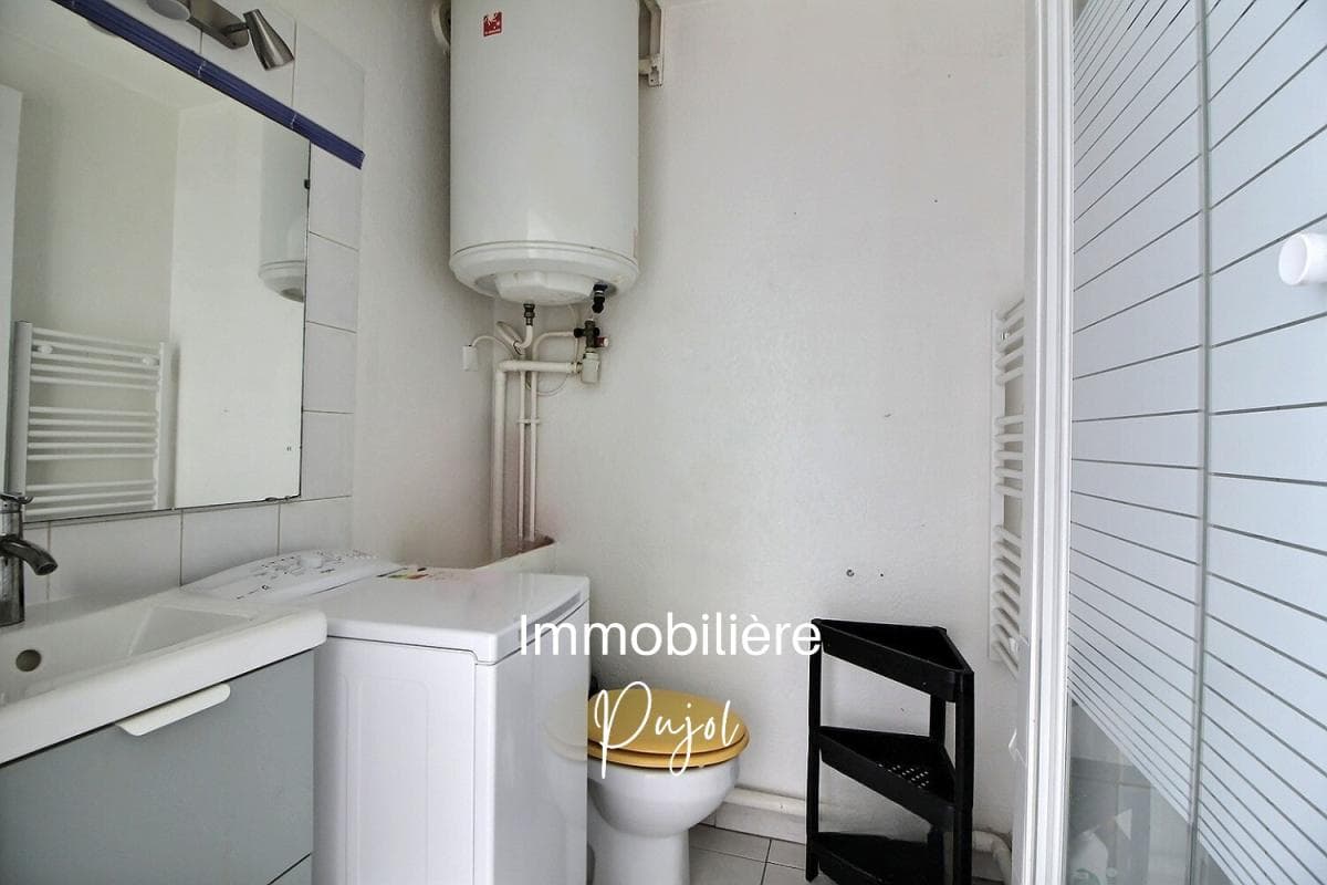 Camas/St Pierre 13005 - Studio meublé lumineux, climatisé avec balcon – photo 3