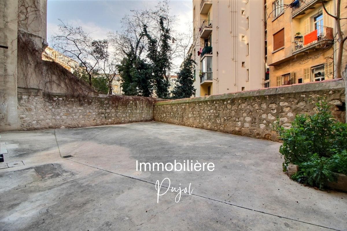 Cinq Avenues 13004 - T1 Climatisé avec terrasse – photo 4