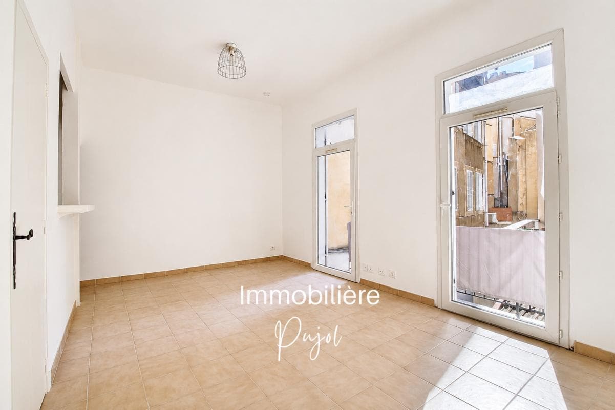 Castellane 13006 - Studio avec balconnet ,  proche métro – photo 1