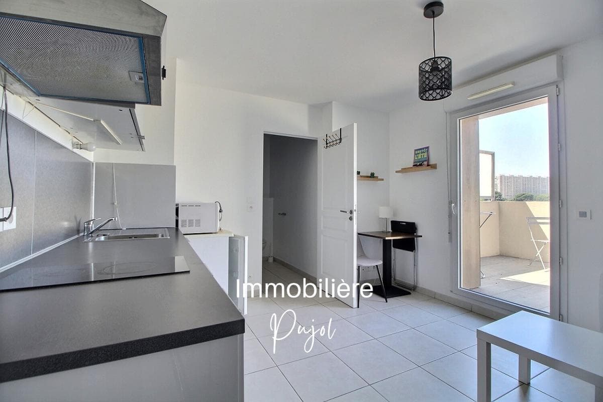 Redon/Luminy 13009 - Studio avec terrasse, vue dégagée et garage – photo 2