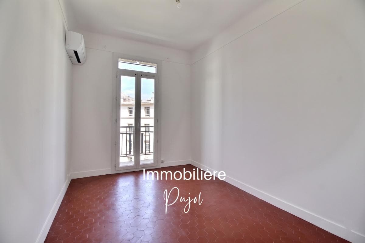 Cinq-Avenues 13004 Marseille 6 Appartement type 3 climatisé en dernier étage – photo 4
