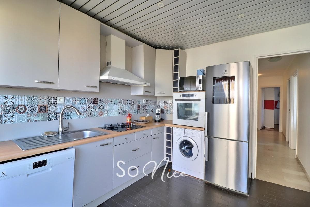 Fabron 06200 Nice  - Type 3 climatisé avec terrasse, parking et cave – photo 4