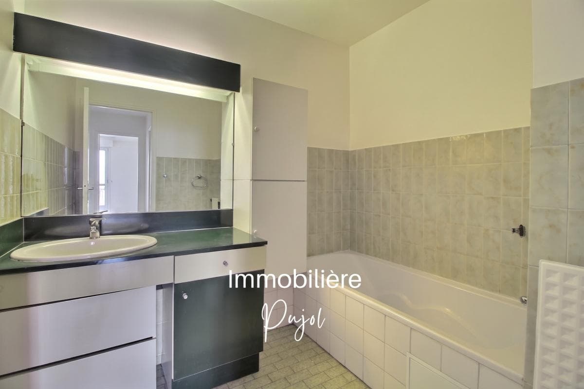 St Giniez 13008 - T2 de 73m2 climatisé avec balcons et cave – photo 6