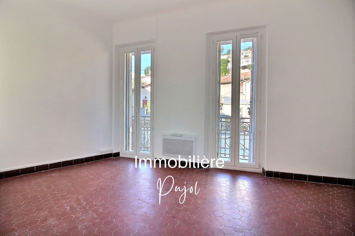 L'Estaque 13016 Marseille -  Studio de 30m2 climatisé - dernier étage – photo 1