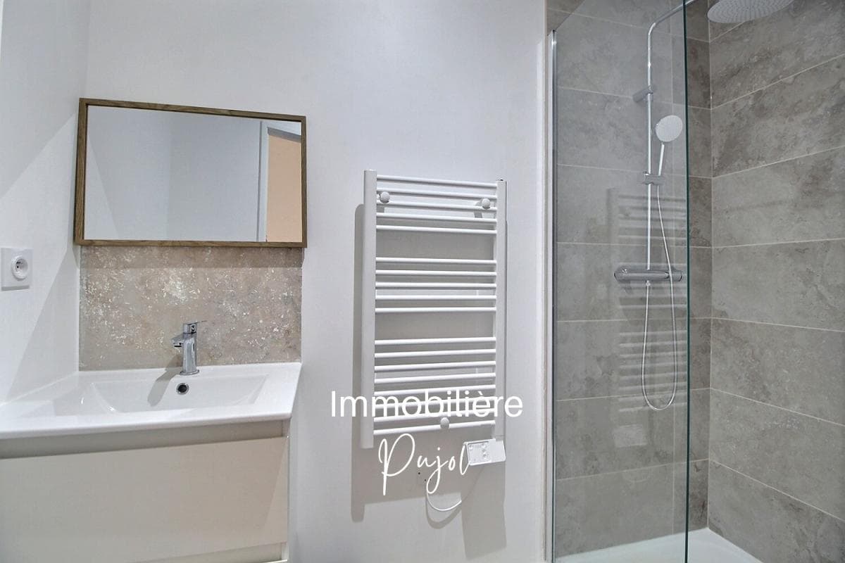 Mazargues 13009 — Studio entièrement meublé et rénové – photo 4