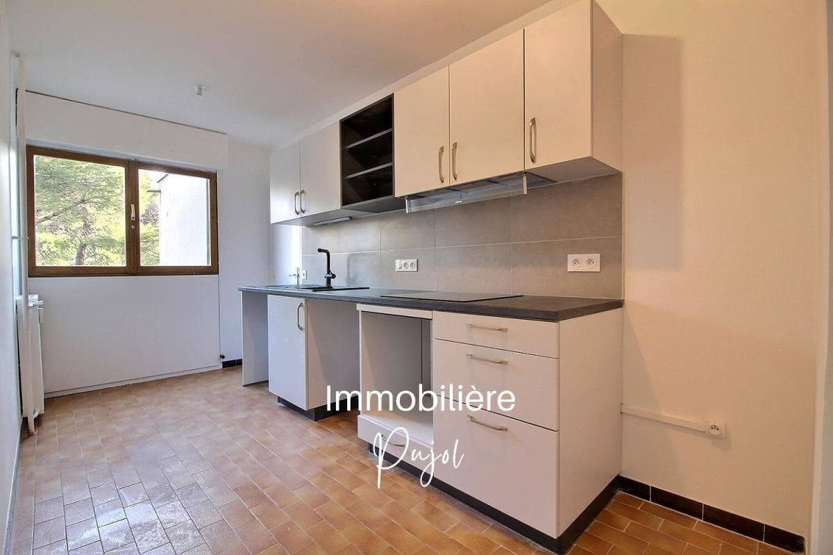 Mazargues 13009 - T4 balcon, box – photo 4