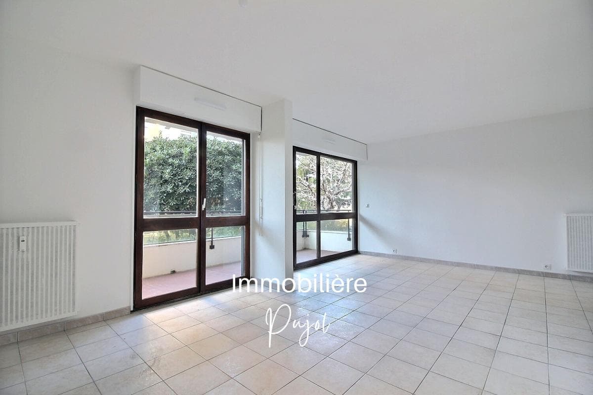 Mazargues 13009 - T4 balcon, box – photo 2