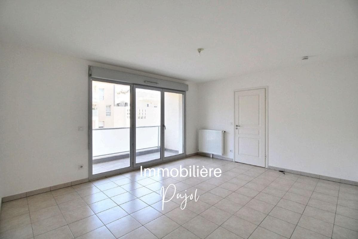 Joliette 13002 - Appartement Type 2  climatisé avec garage et terrasse - proche métro/tram – photo 1