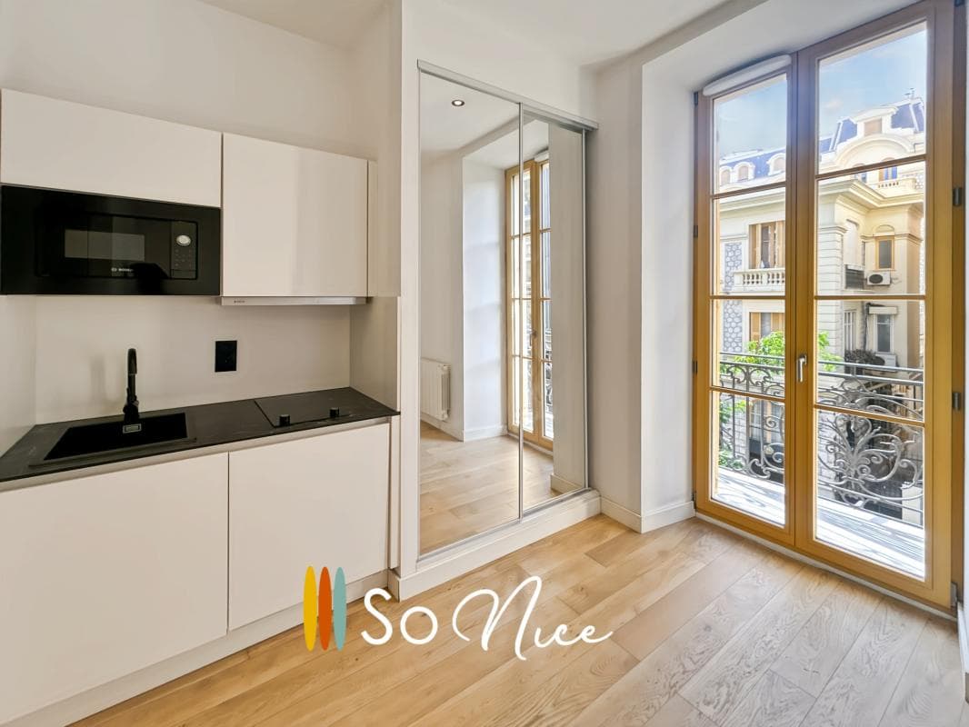 Carré d'or - Studio avec balcon – photo 5