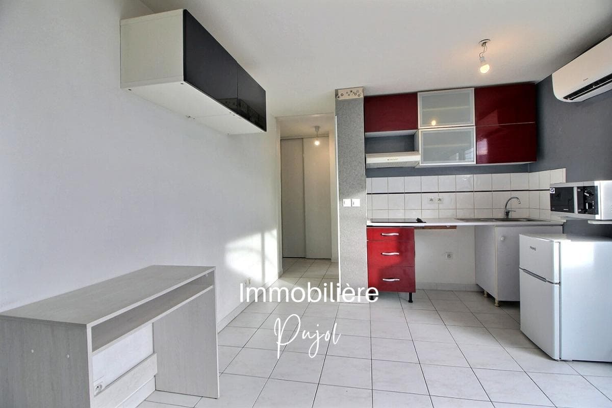 Timone 13010 Marseille - Location studio en dernier étage avec terrasse de 27m² et  garage - vue dégagée – photo 4