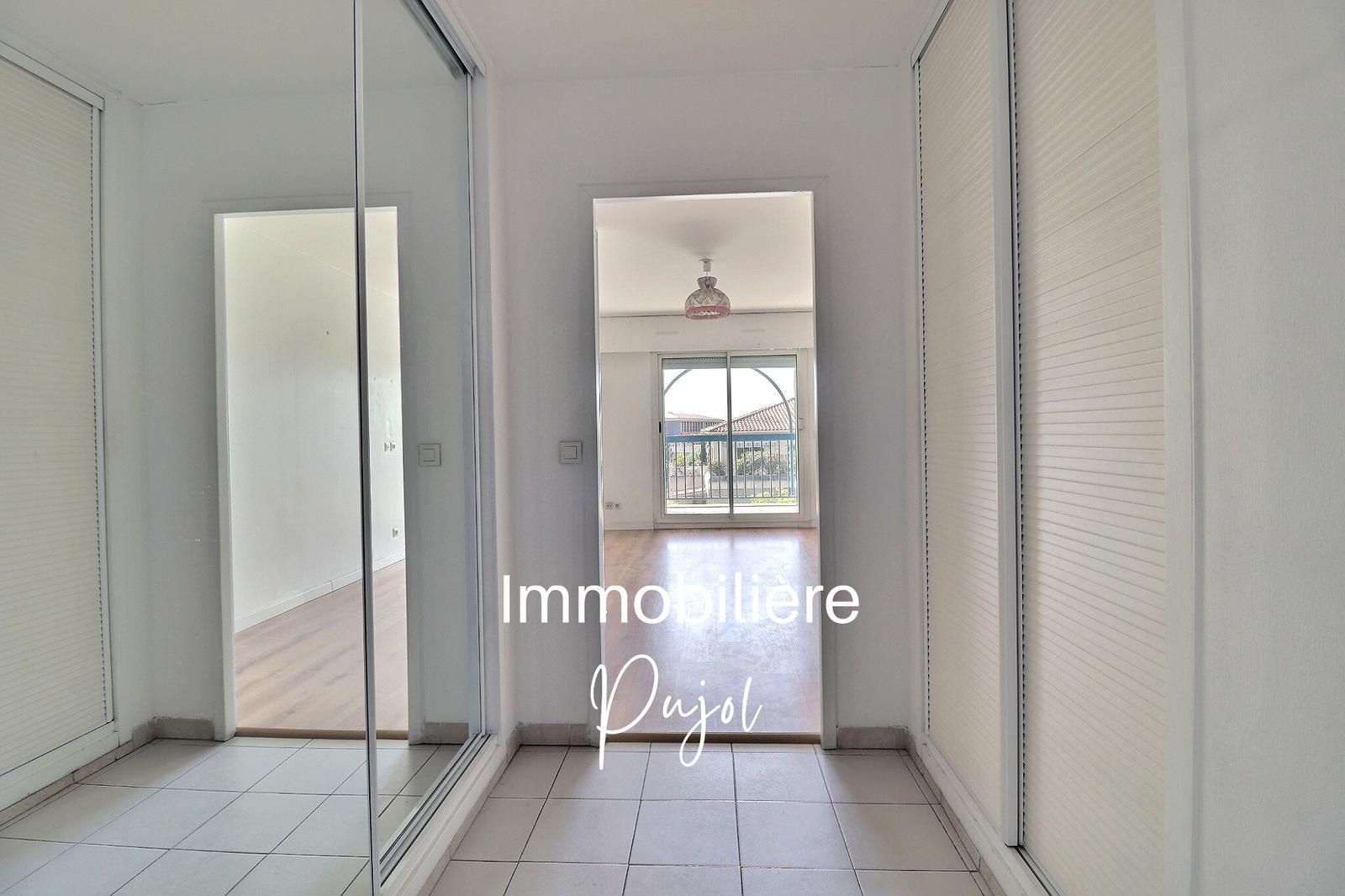 T3 en Duplex de 93m2 avec terrasse parking et garage en sous – photo 6