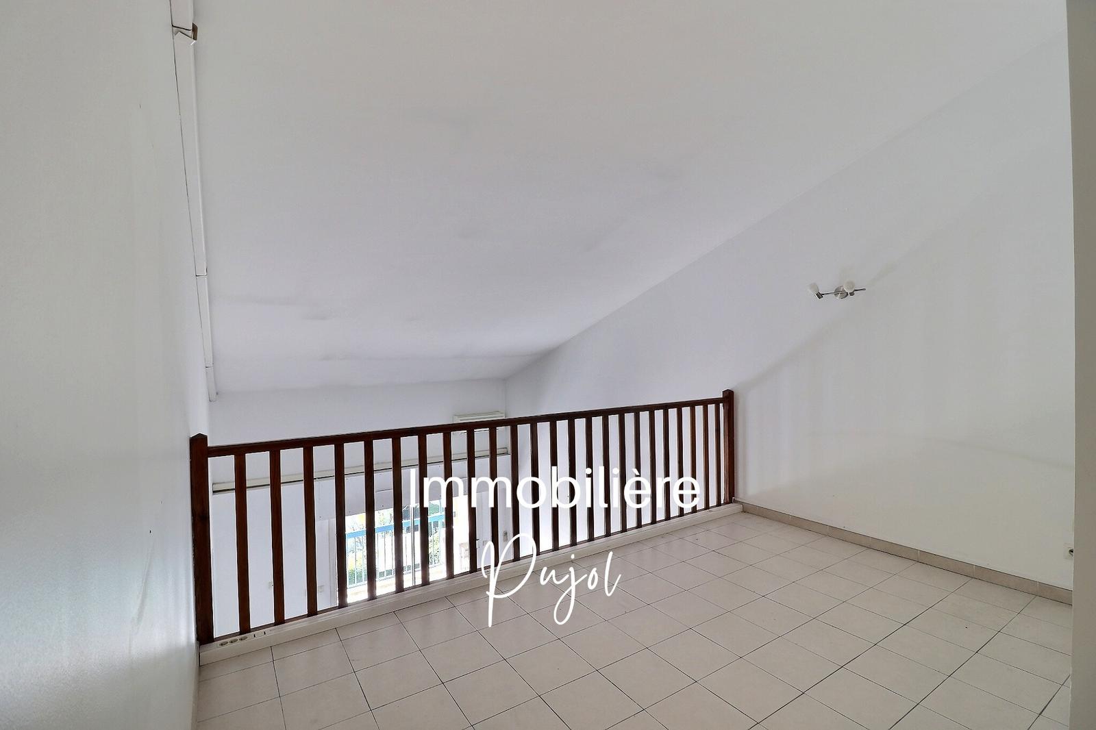 T3 en Duplex de 93m2 avec terrasse parking et garage en sous – photo 12