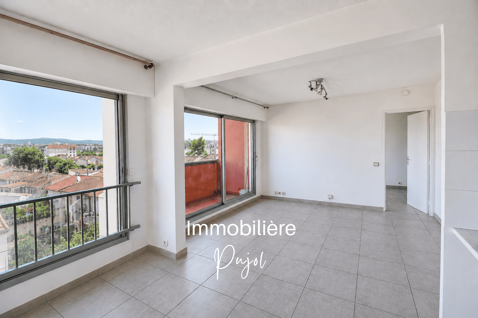 TImone 13010  - T2 avec balcon – photo 1