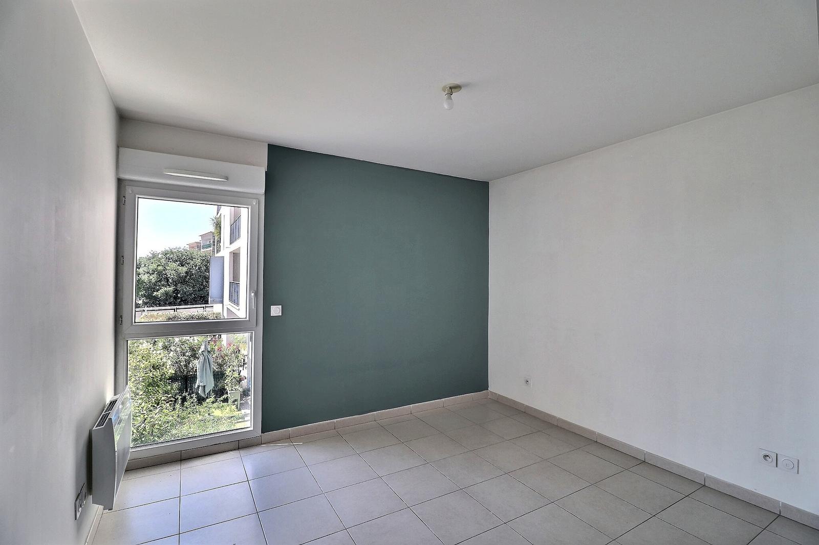 Beaumont  13012 - T3 avec teraase et garage – photo 7