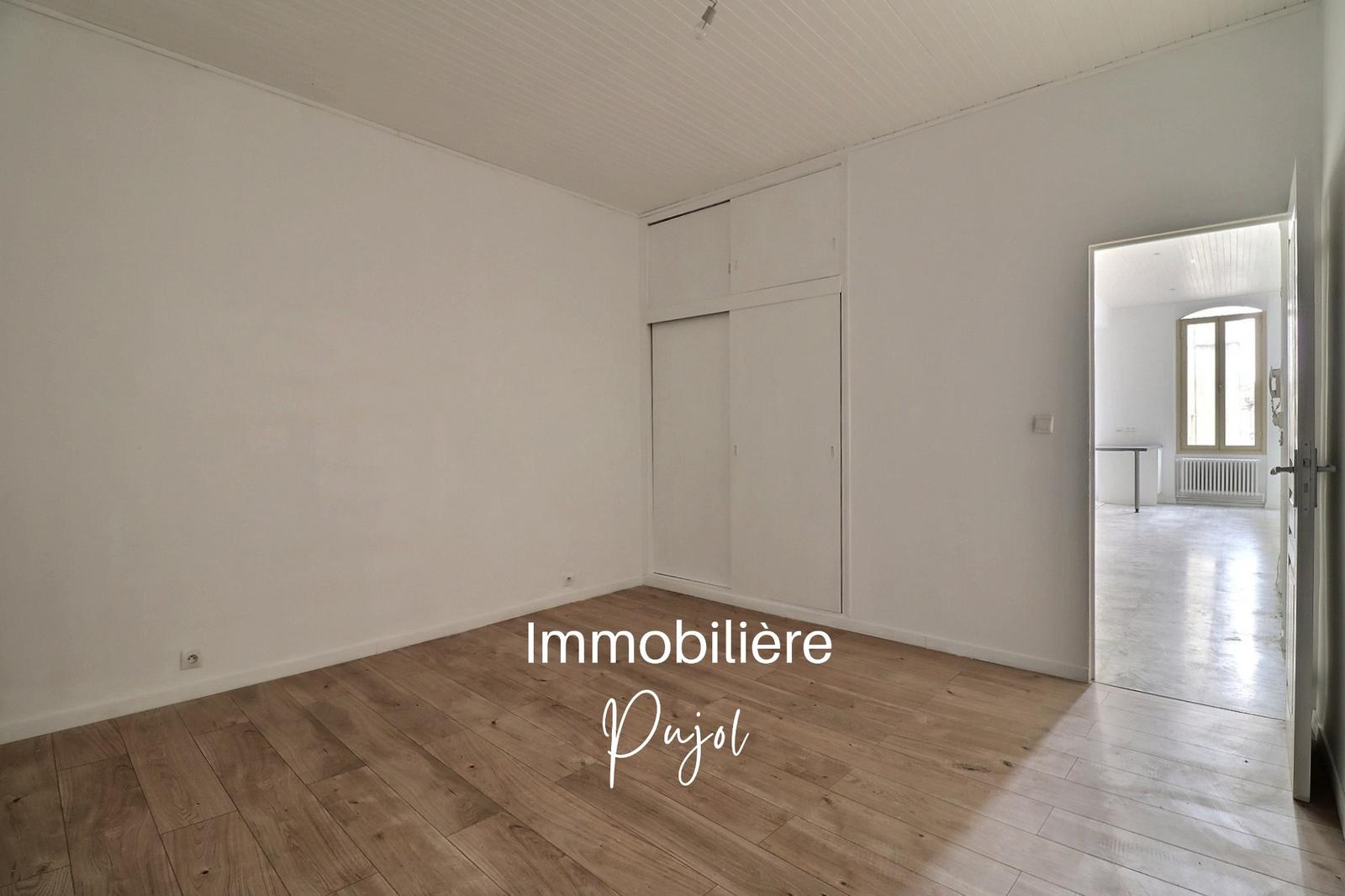 Marseille 6e   Préfecture   T3 rénové de 72 m2 avec patio – photo 8