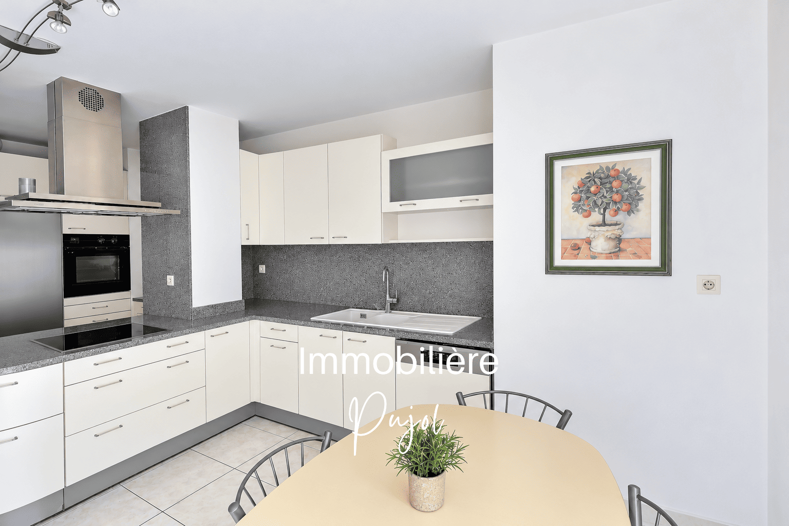 Le Rouet 13008 - T4 de 124 m2 avec terrasse et balcon – photo 5