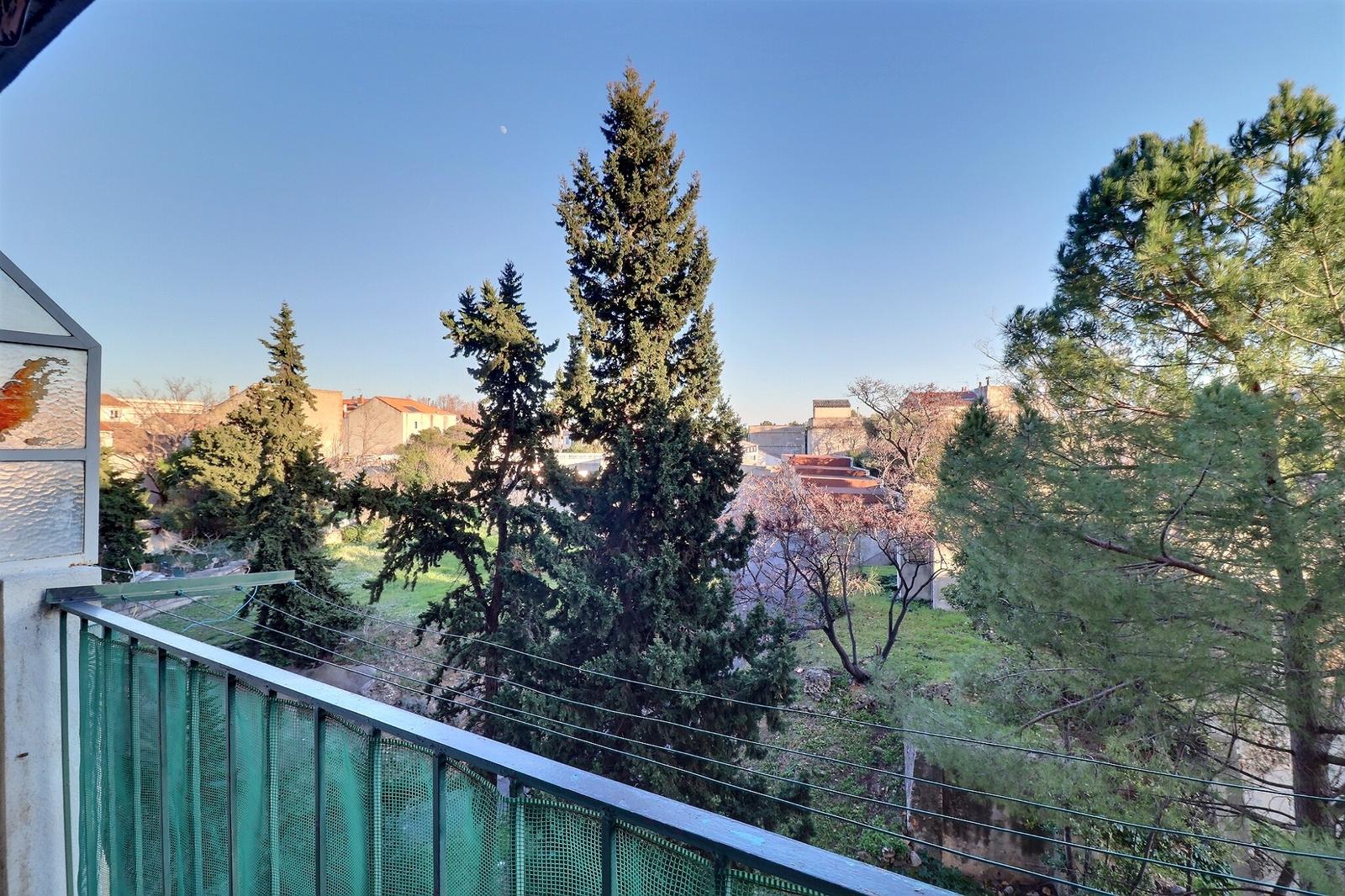 Chutes-Lavie 13004 - Vente appartement T2/3 avec terrasse et – photo 11